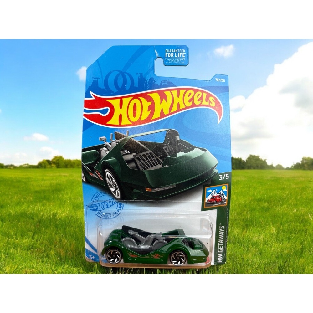2021 Hot Wheels #70 HW Gateways 3/5 DEORA III Green Diecast